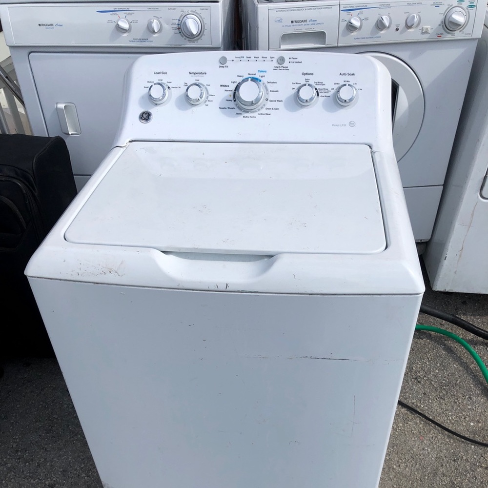 Washer machine Maytag